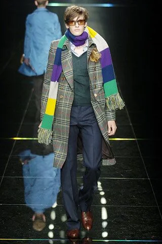 Look 16